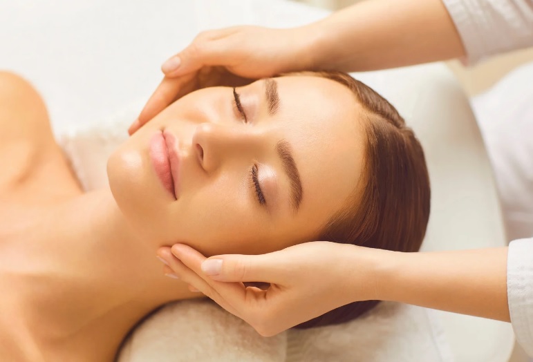 Best Facial Treatment near me Stirling